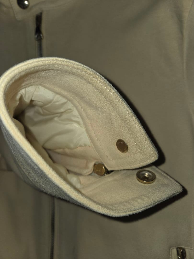 ライダースジャケット　やぎ革　オフホワイト　EMMETI