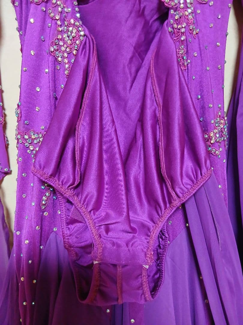 ★美品です❗社交ダンス競技会&Partyドレス✨鮮やかマゼンダ色大幅お値引き♪