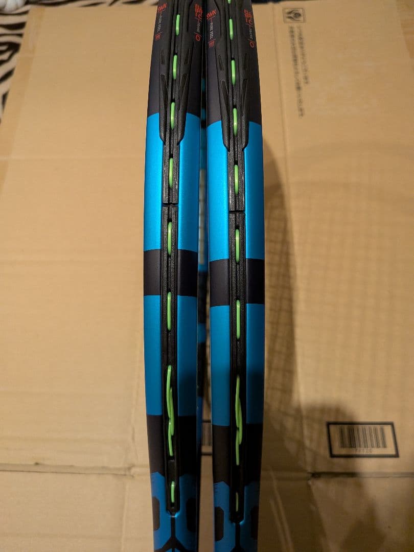 バボラ ピュアドライブ９８ ２本