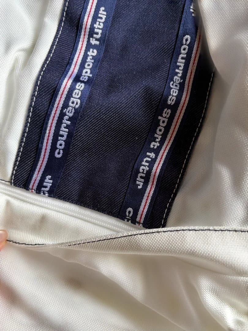 クレージュ デサント 女性用スキーウェア 3点セット(新品未使用タグ付き)