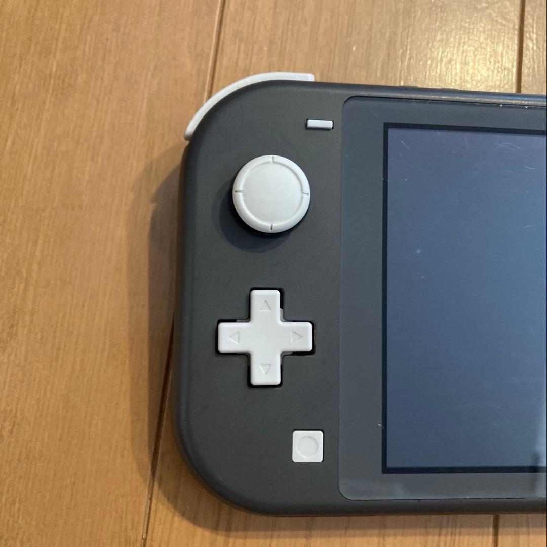 て*ょ様 Nintendo Switch Light 本体のみ ジャンク品 グレ