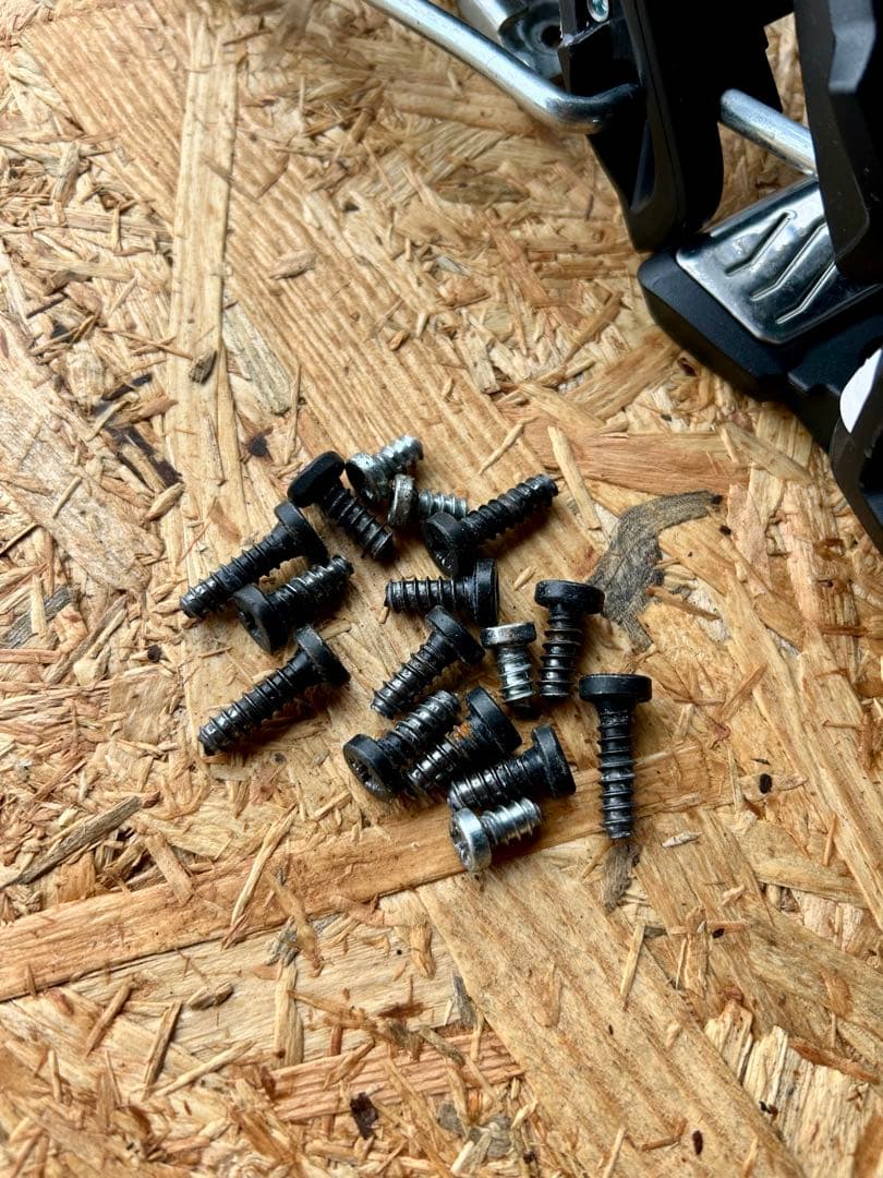 TYROLIA ATTACK13ビンディング