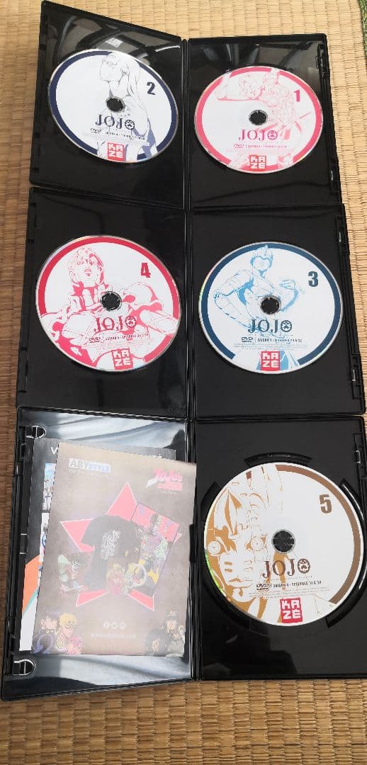 ジョジョの奇妙な冒険 黄金の風 海外版 DVD 1-39話 全話収録 日本語可能