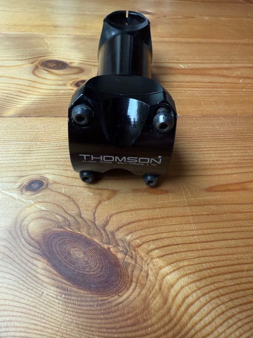 THOMSON X4 ステム ブラック　31.8 110mm