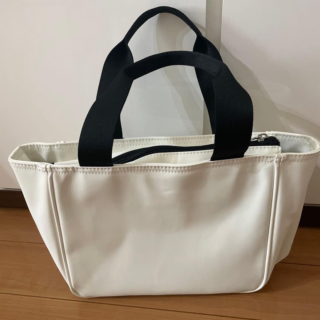 【新品未使用】テーラーメイド　カートバック/ラウンドトート　Taylormade