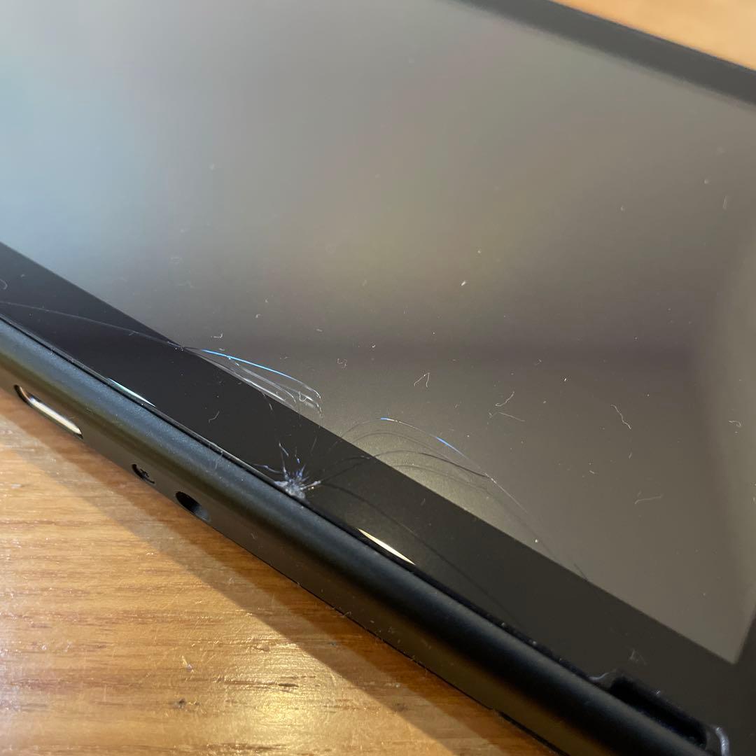 Nintendo Switch 本体（ジャンク品）とその他