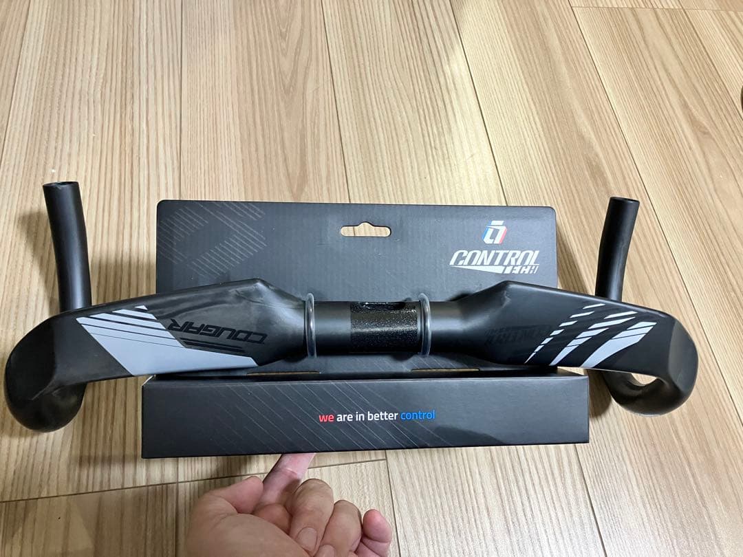 Controltech cougar カーボンハンドル　エアロ