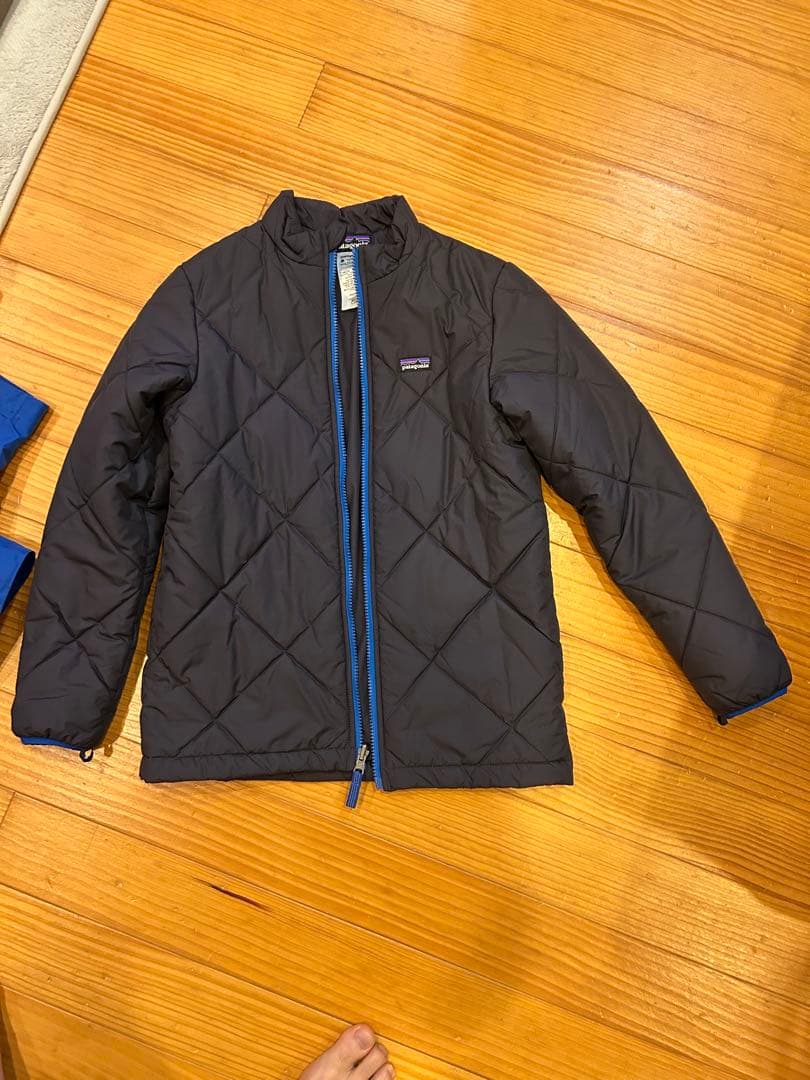 パタゴニアジュニアスキージャケット　Lサイズ