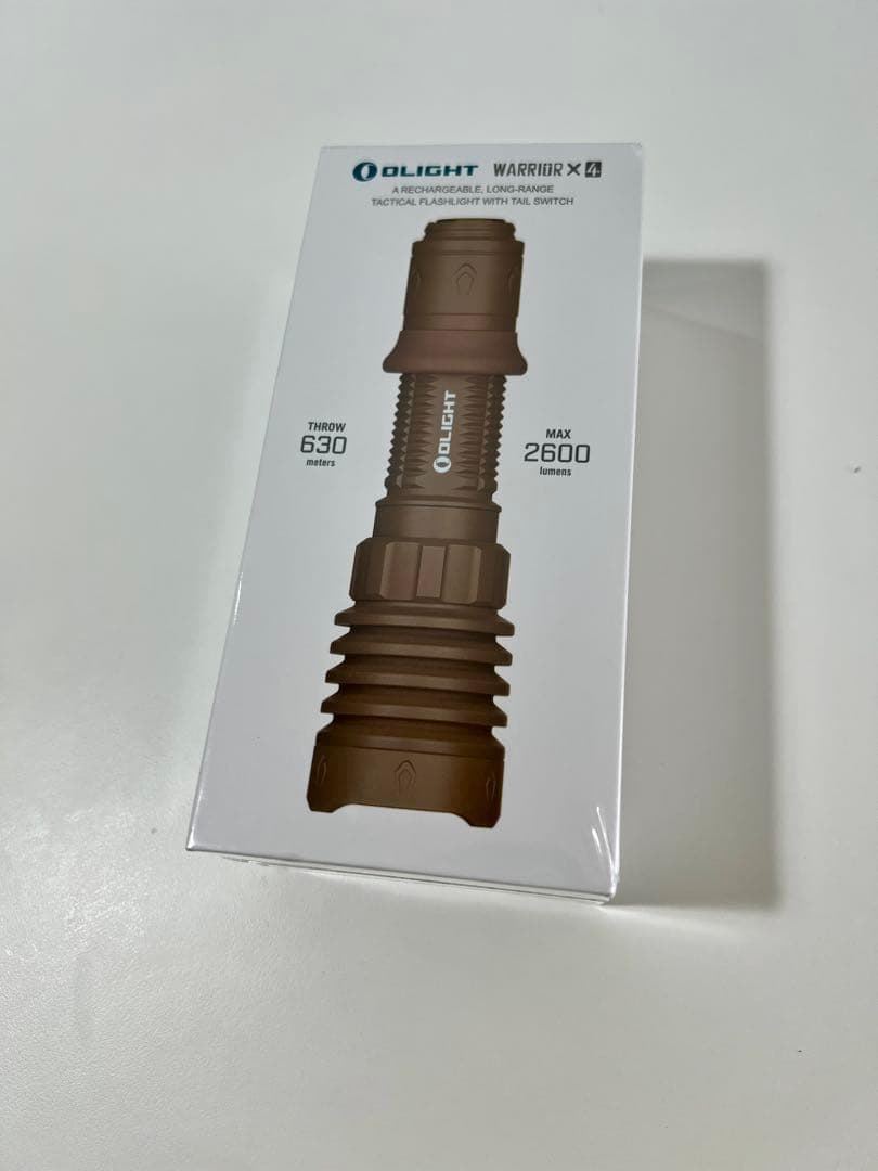 オーライト olight Warrior X 4 タクティカルライト