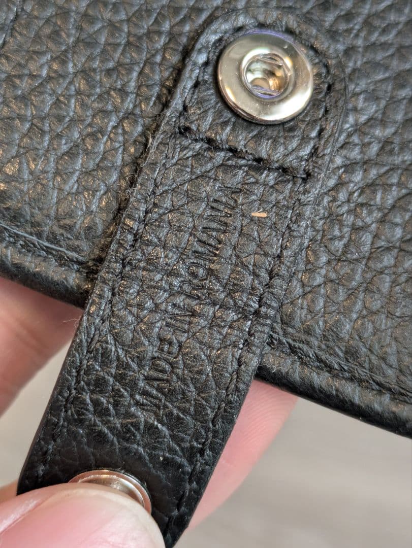 ジミーチュウ　スタースタッズ レザー キーケース