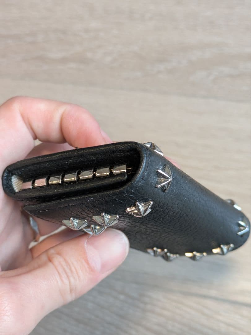 ジミーチュウ　スタースタッズ レザー キーケース