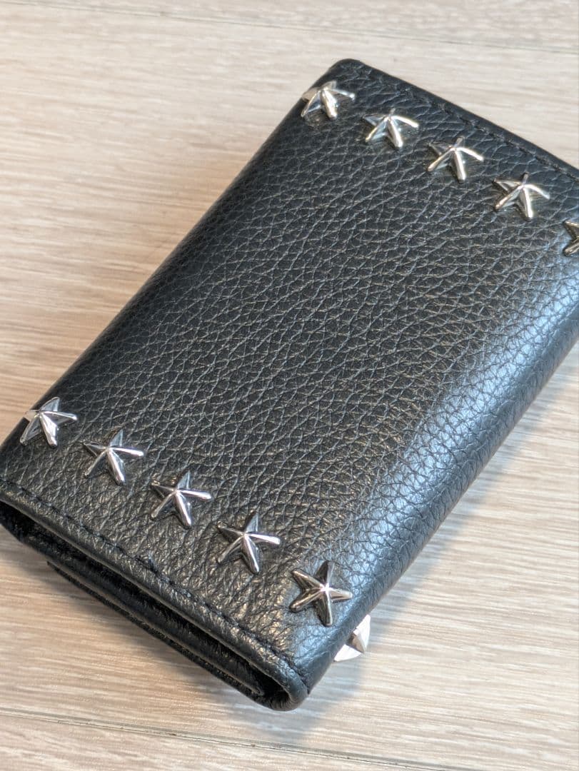 ジミーチュウ　スタースタッズ レザー キーケース
