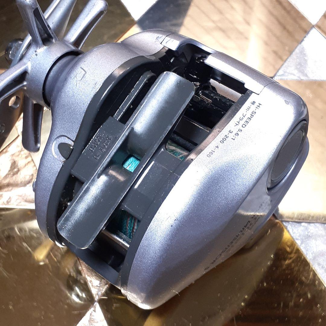 ダイワ SUPER TANASENSOR-S 2000ci 早技 ベイトリール