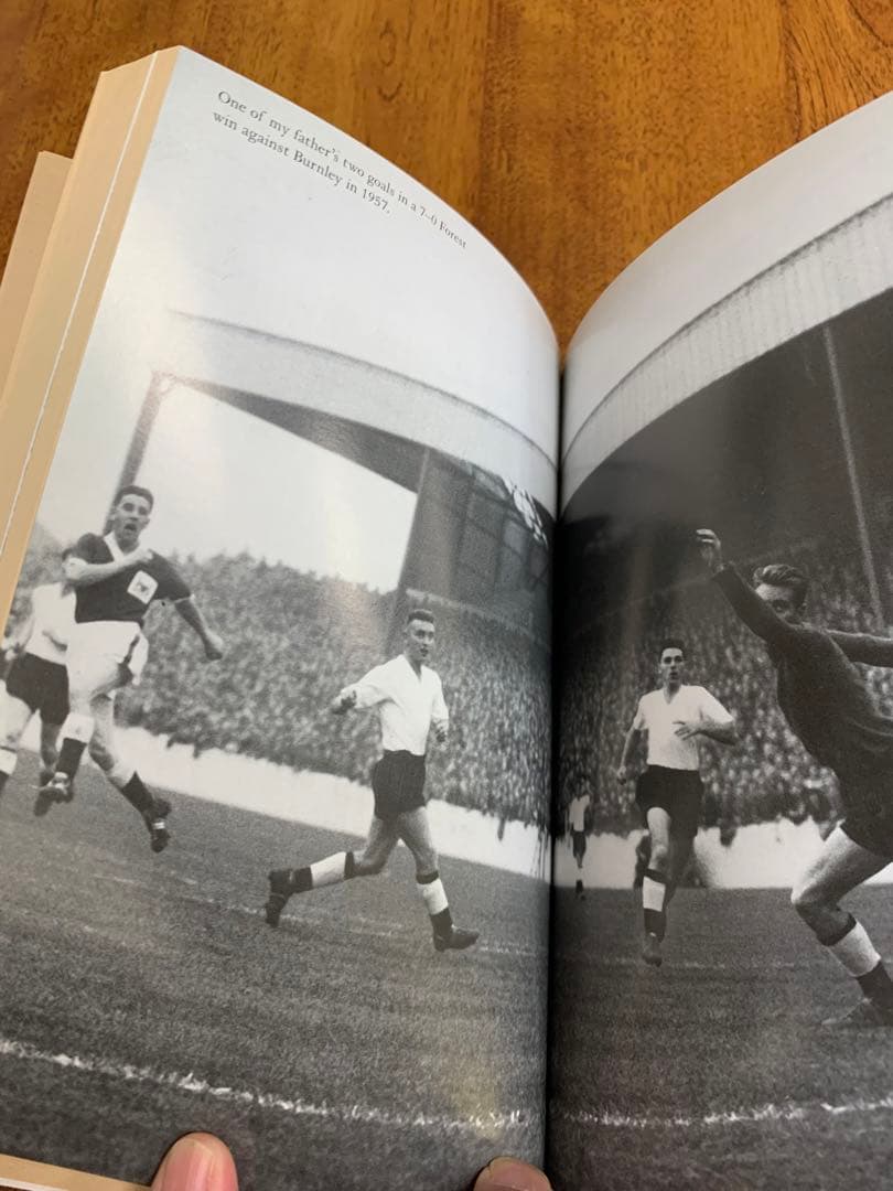 受賞に輝く伝記＂My Father and Other Working……