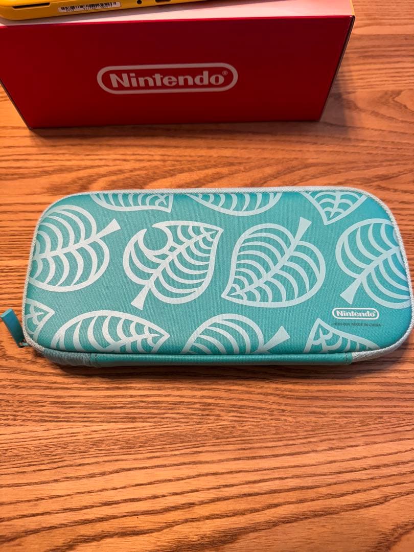 Nintendo Switch Lite イエロー スイッチライト【ケース付き】