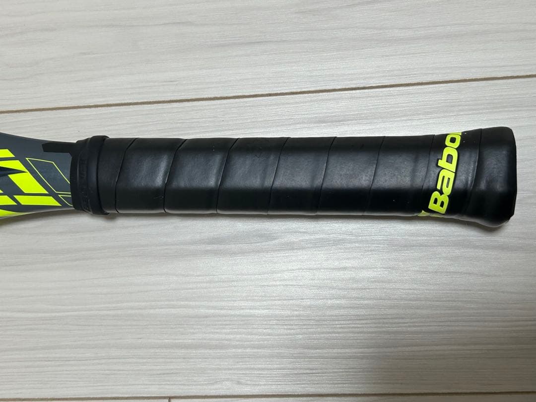 ピュアアエロ（Pure Aero）2022年モデル　G2 硬式用テニスラケット