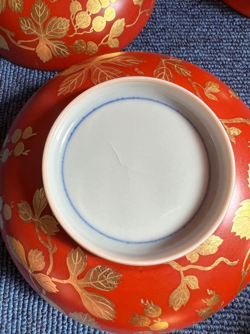 1473  清水焼　平安壹山　金襴手葡萄文　蓋向附　碗　5客　金彩