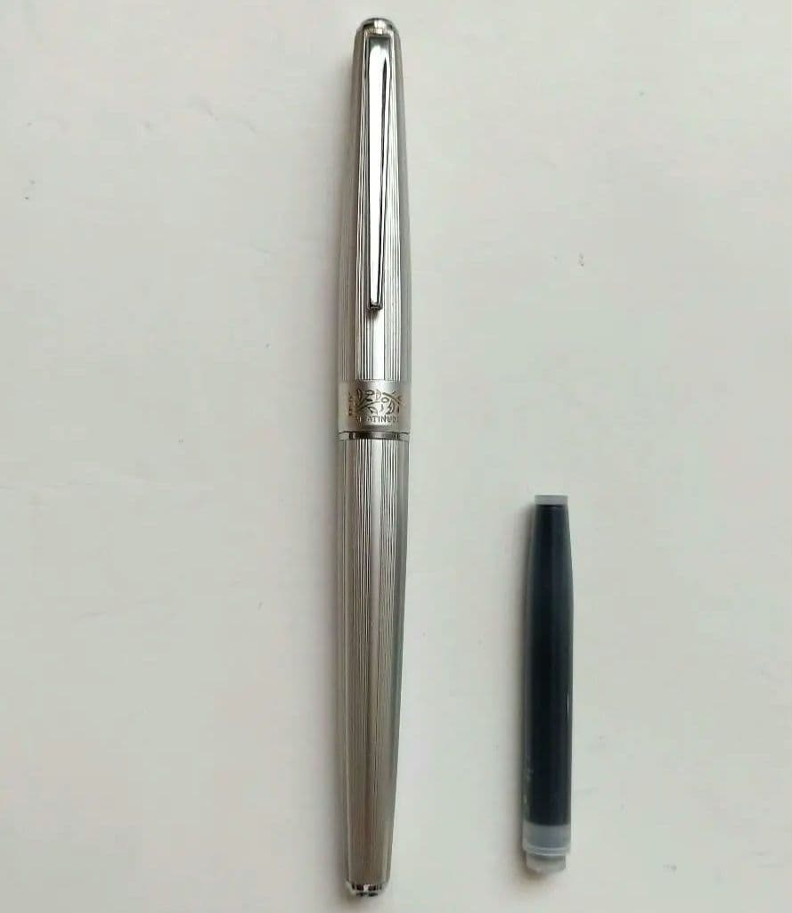 K*o様 PLATINUM プラチナ 万年筆 18K-WG 細字 70S