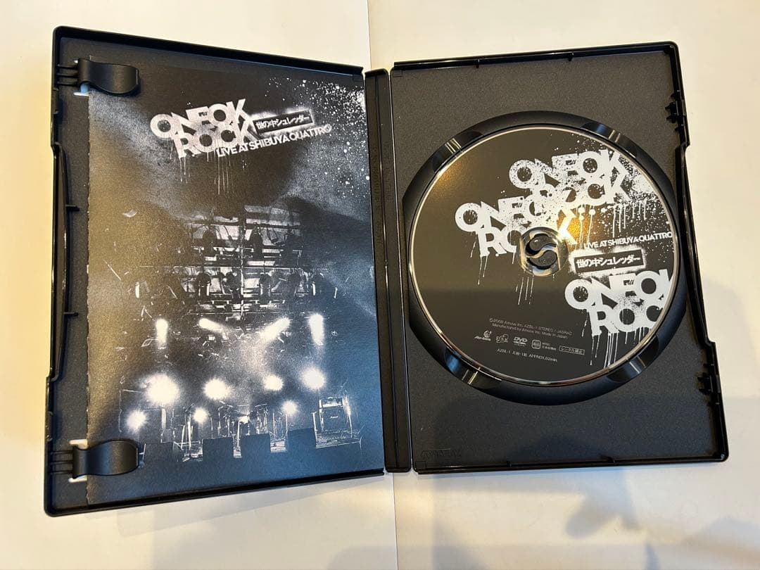 ONE OK ROCK DVD 4点セット ロゴステッカー2枚