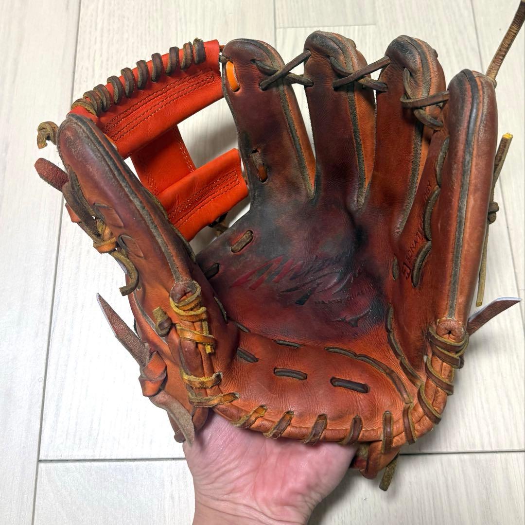 ミズノプロ硬式内野手グラブ