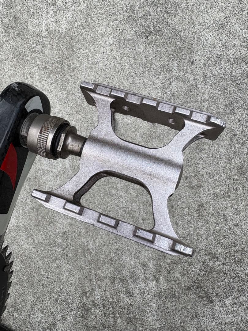 PINARELLO FP5 ロードバイク 黒/赤