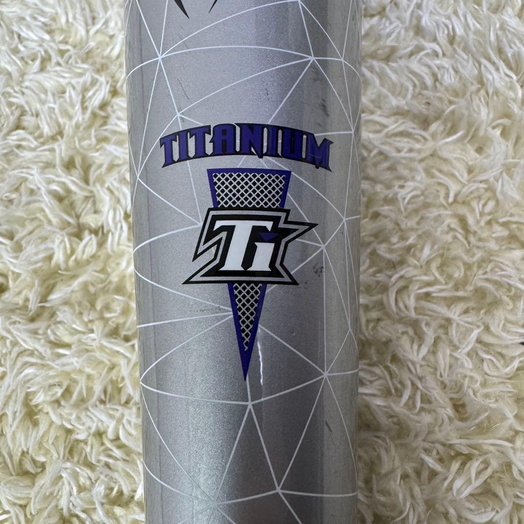 LOUISVILLE SLUGGER(ルイスビルスラッガー・ルイビルスラッガー)