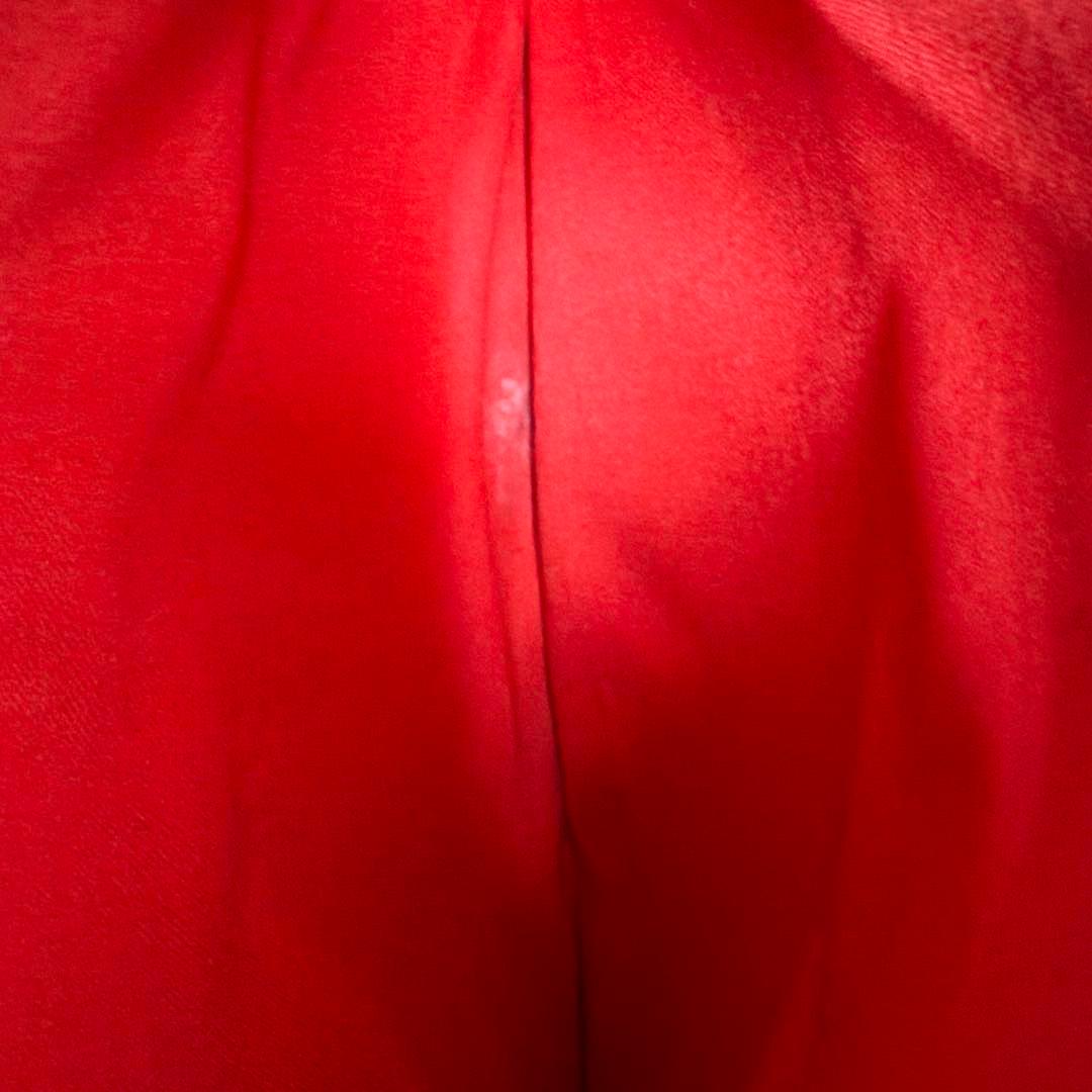 スタッズ付き黒レザートートバッグ