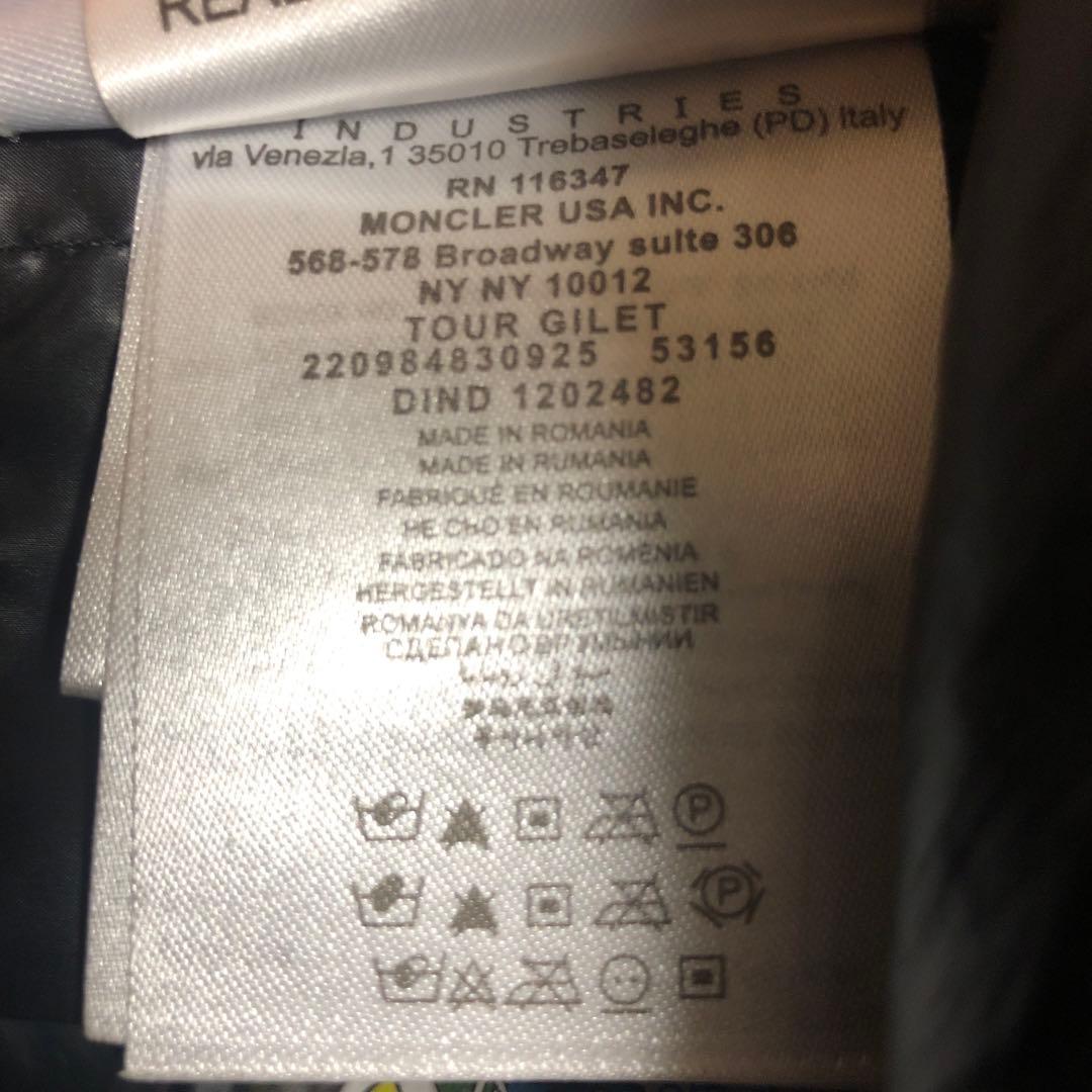 MONCLER ダウンベスト2