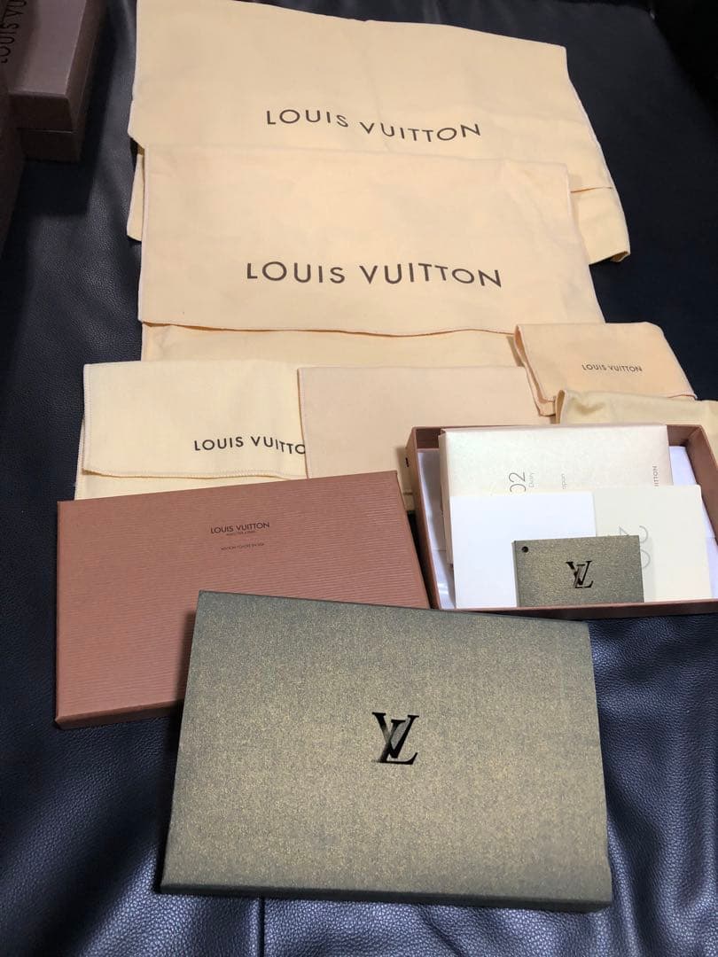 ルイヴィトン　旧タイプお財布、バッグ等ノ空25箱、保存袋、ショッパー