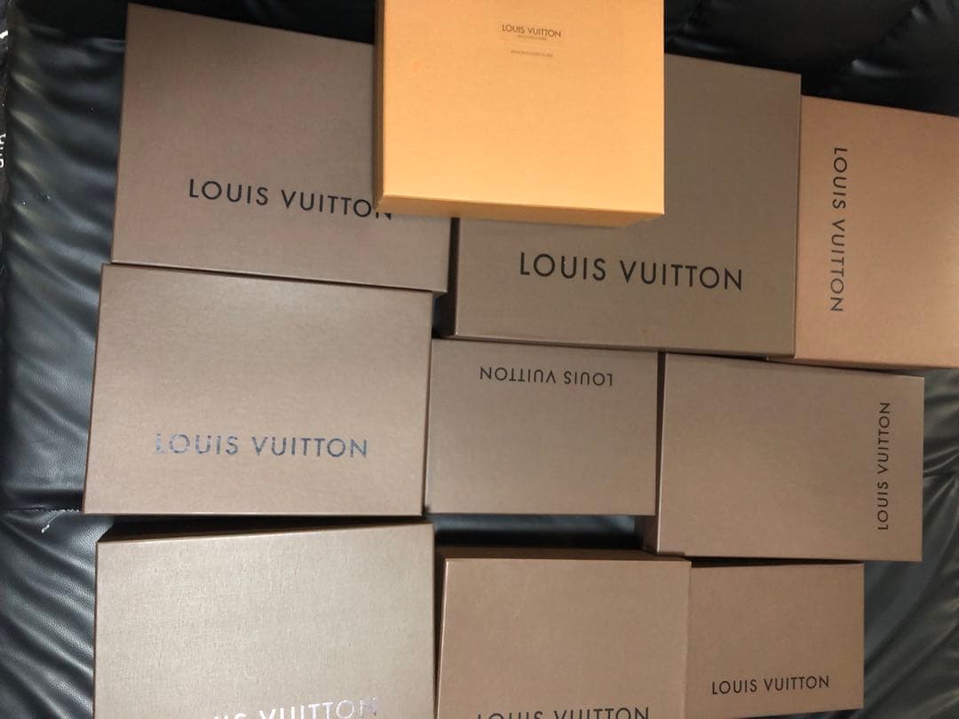 ルイヴィトン　旧タイプお財布、バッグ等ノ空25箱、保存袋、ショッパー