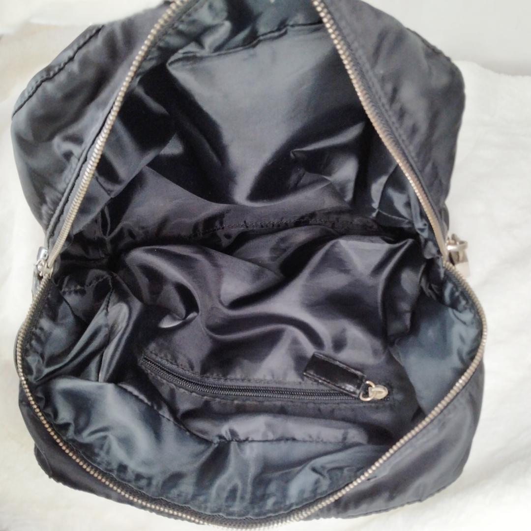 ✨️超希少✨️PRADA ブラック　ナイロン　ロゴ刺繍　ハンドバッグ　カテナ付き