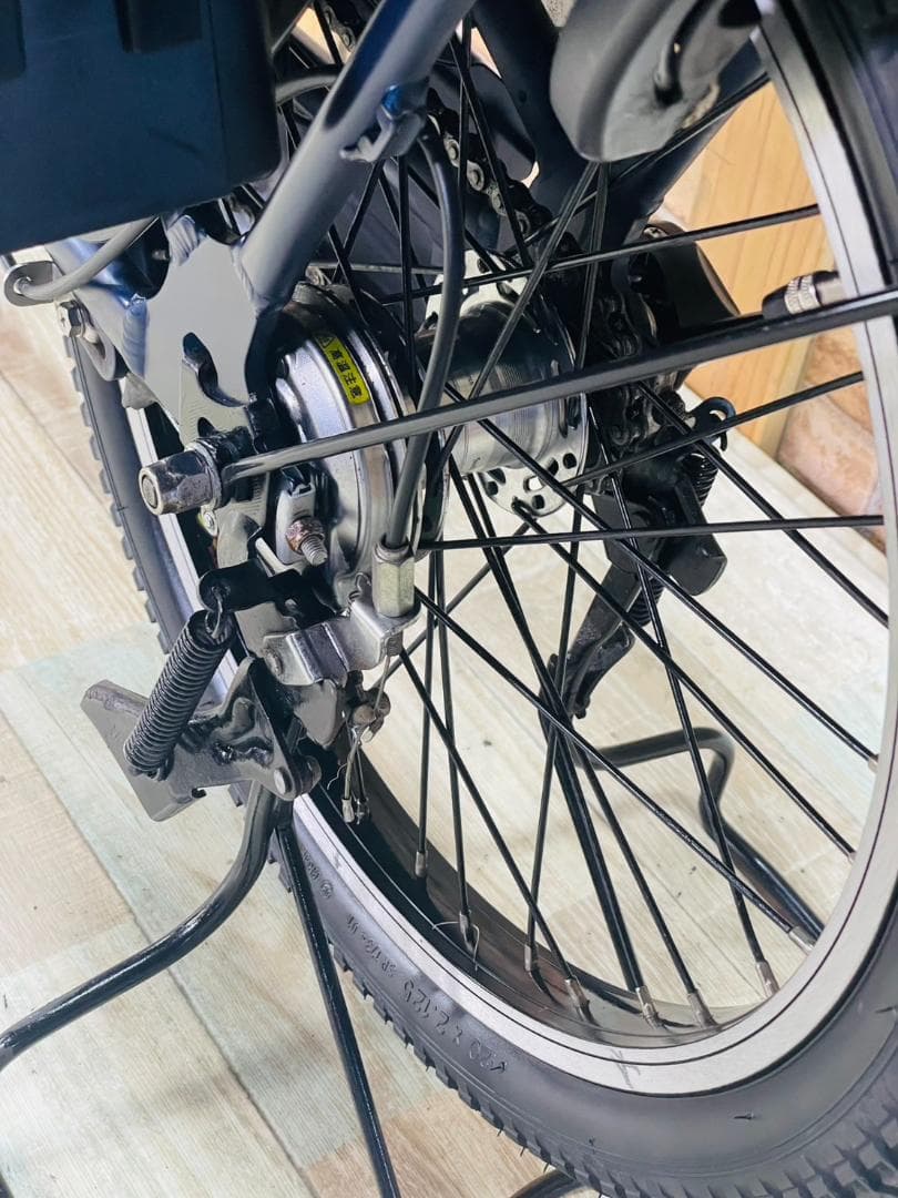 超人気 皇帝 ギュットクルーム子供乗せ電動アシスト自転車 H3648