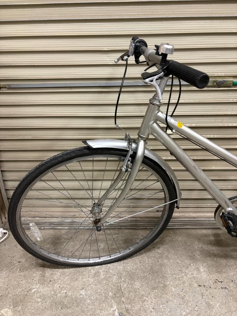 廃盤 無印良品 クロスバイク 700×38C アルミ シマノ6段 シルバー