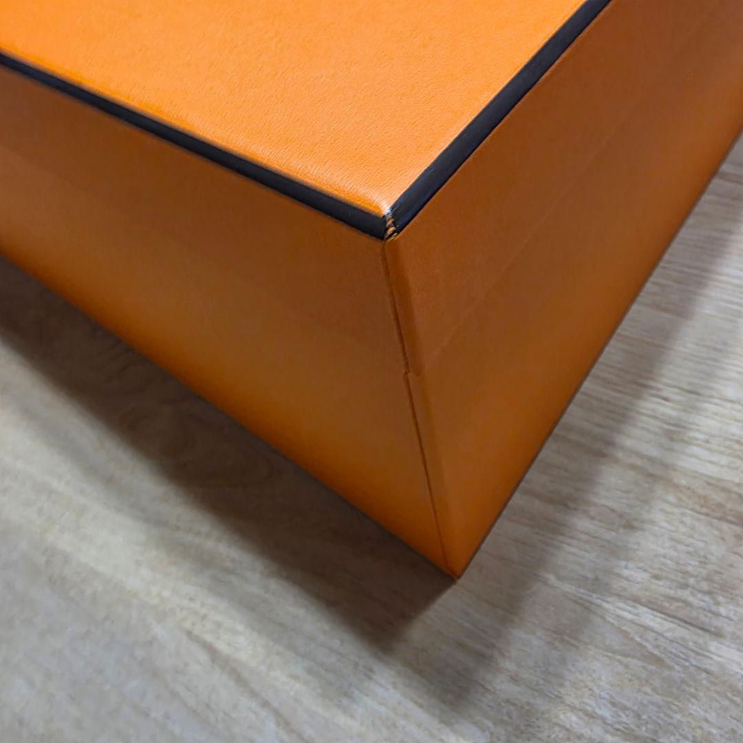 HERMES オレンジ ギフトボックス