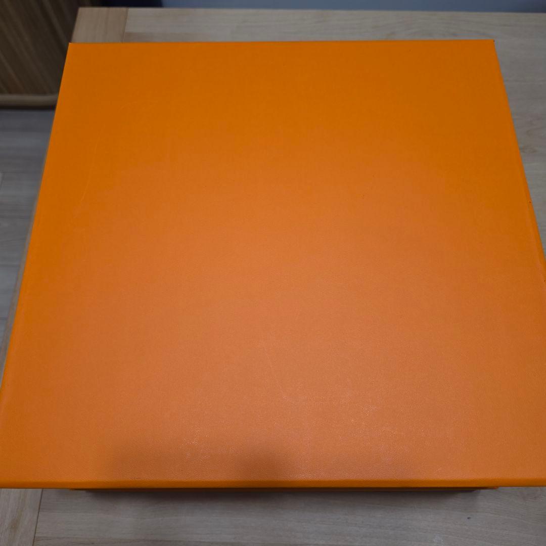 HERMES オレンジ ギフトボックス