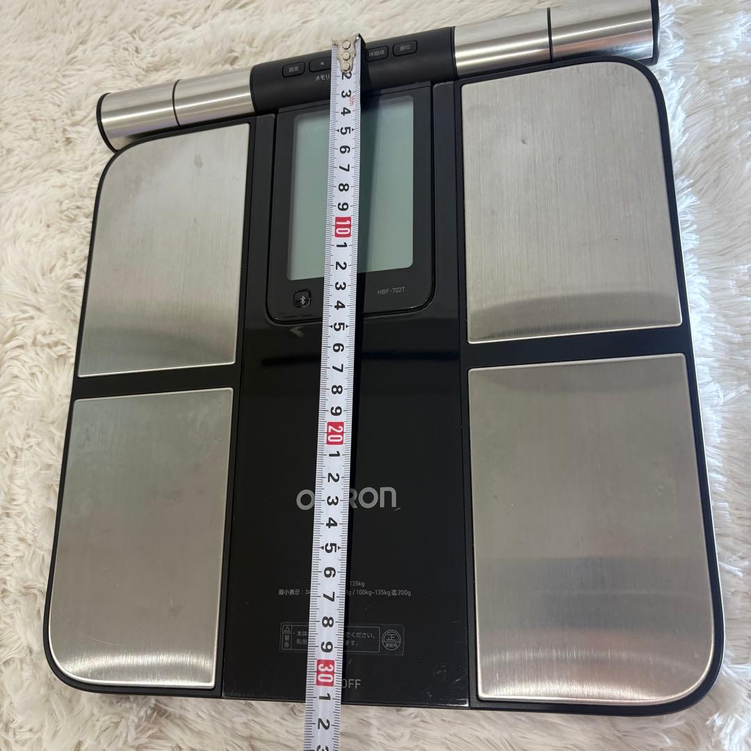 OMRON オムロン 体重体組成計 HBF-702T カラダスキャン　体重計