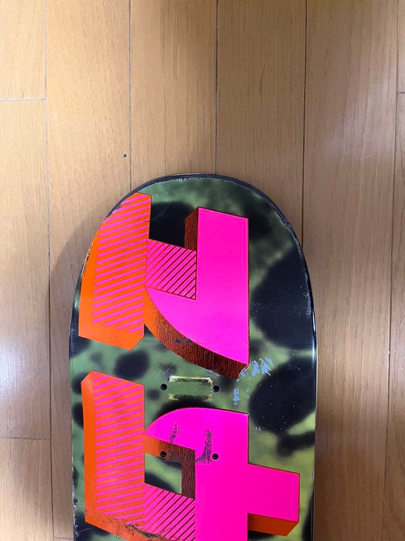 エビセンスケートボード　EVISEN スケートボード　デッキ 7.875