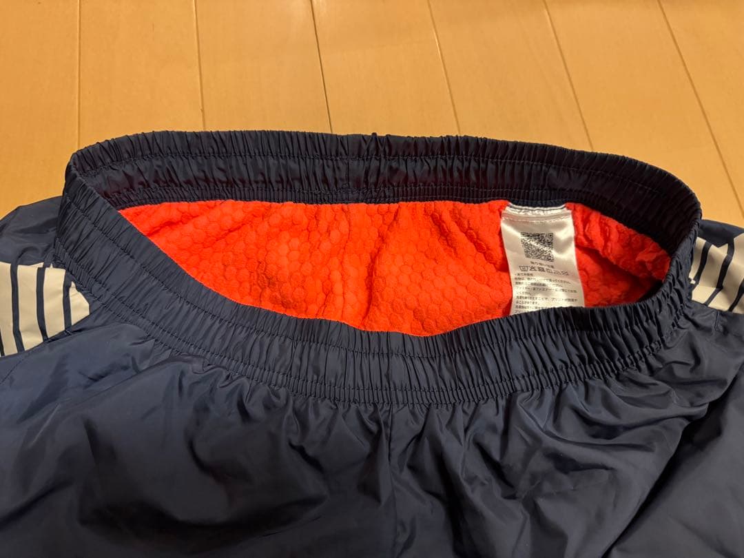 asicsアシックス　ウィンドブレーカー　上下セット　ネイビー　M