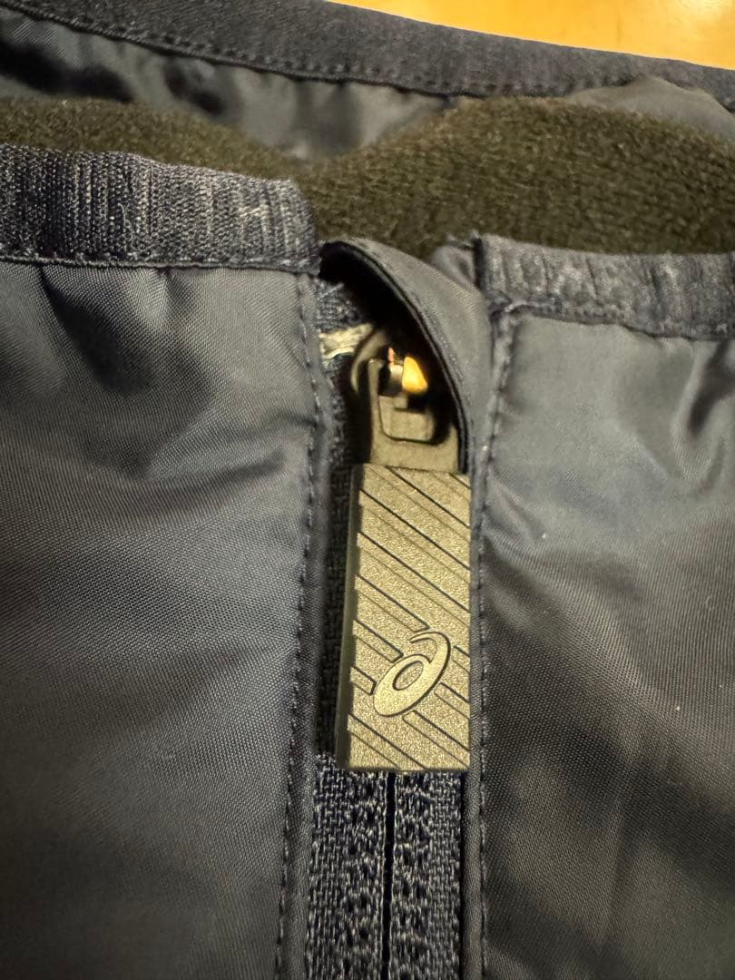 asicsアシックス　ウィンドブレーカー　上下セット　ネイビー　M