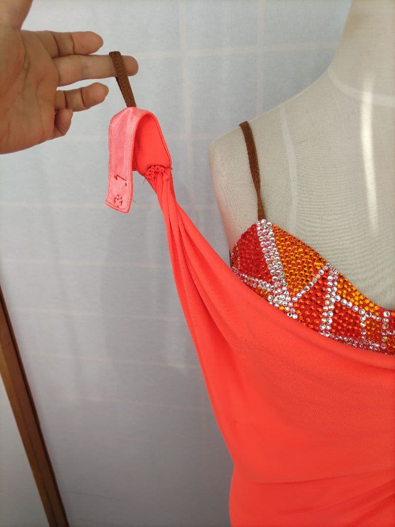 ラテンドレス　社交ダンス