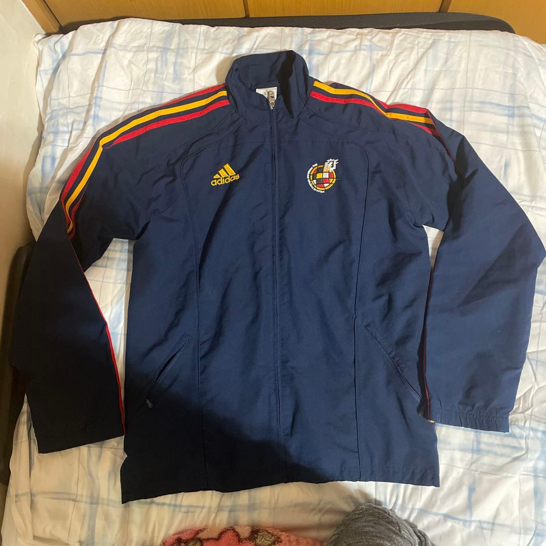 adidas サッカージャージ　スペイン代表