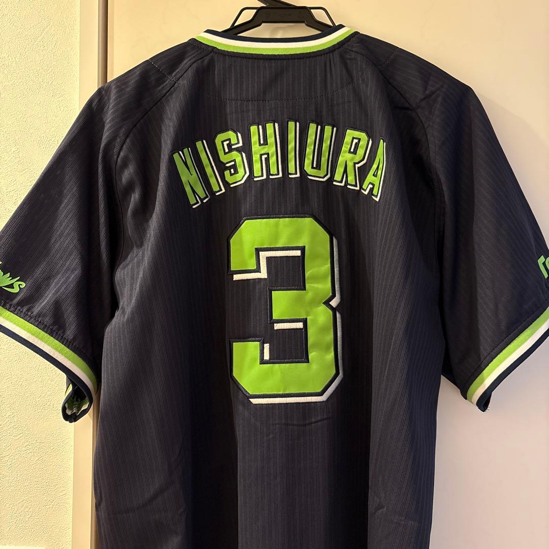 タグ付きレア　新品未使用　ヤクルトスワローズユニフォーム 西浦直亨さん