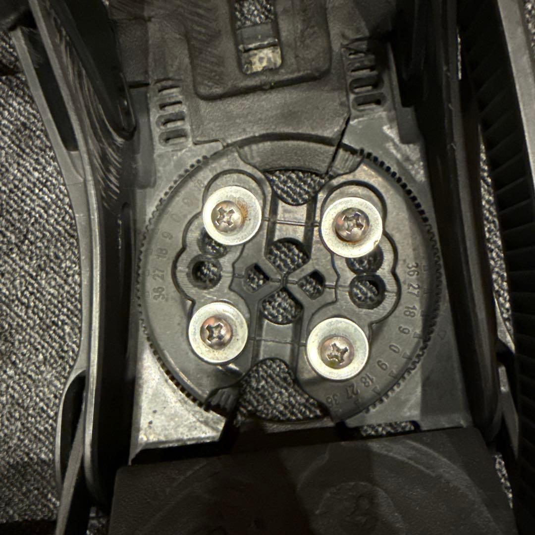 Burton マラビータ　Sサイズ　2223 廃盤前のモデル