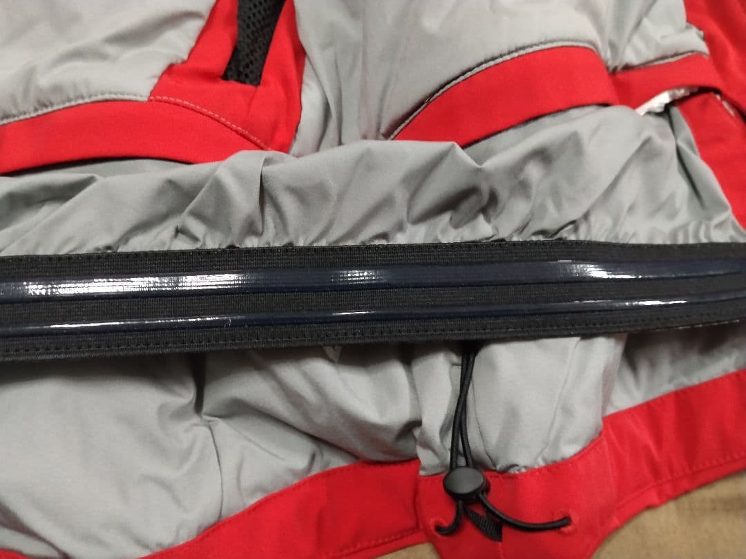 新品 J.LINDEBERG ジェイリンドバーグ スキーウェア ジャケット S