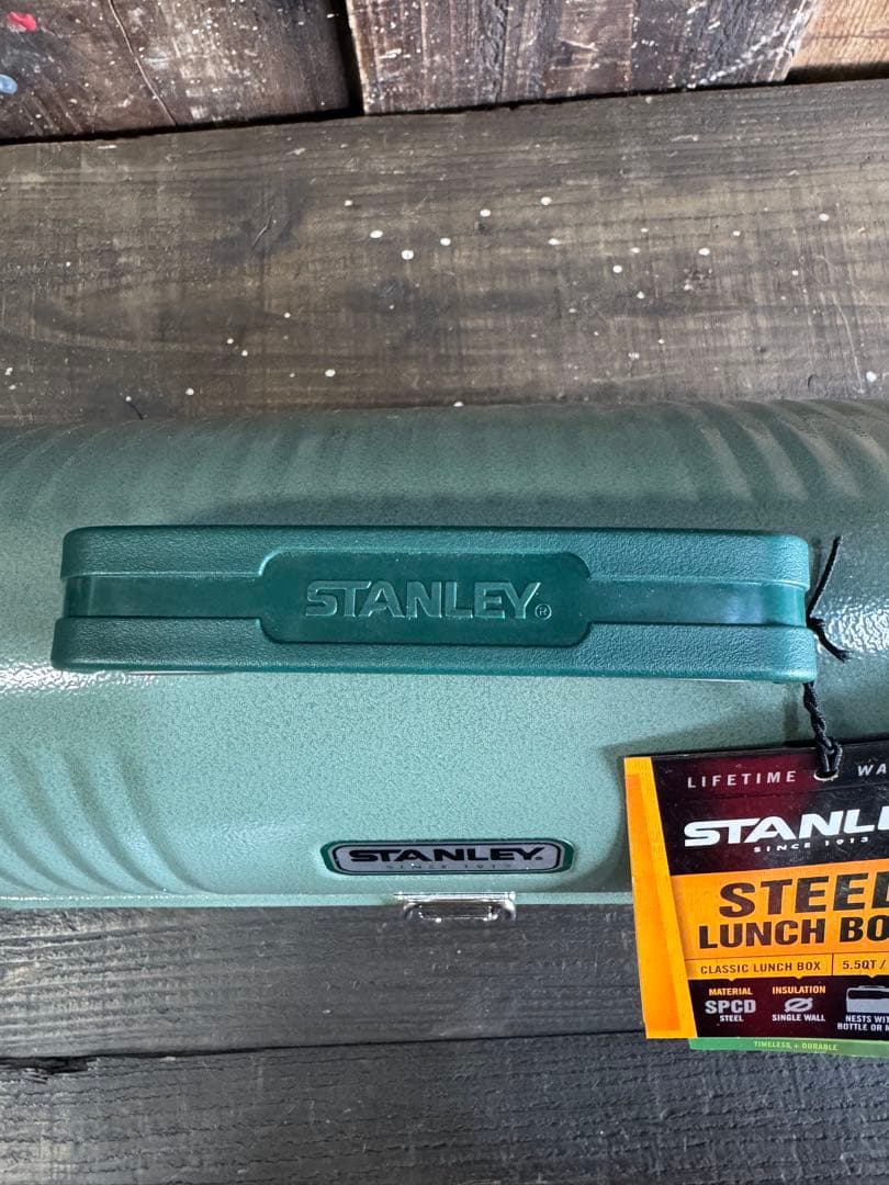 【正規品　新品】STANLEY スタンレー　ランチボックス 5.2L カーキ