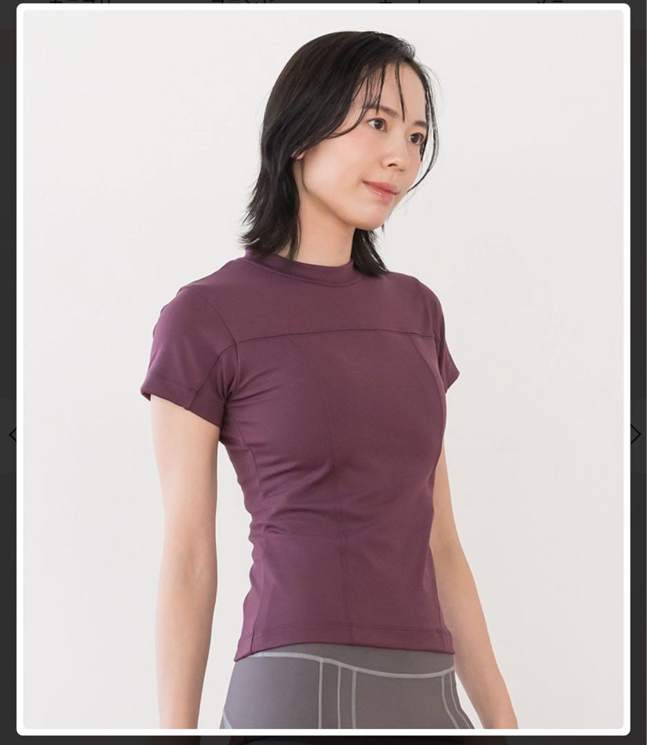 タグ付き未使用品！SUKALA スカーラ　カップ付きミニハイネック　ボルドーM