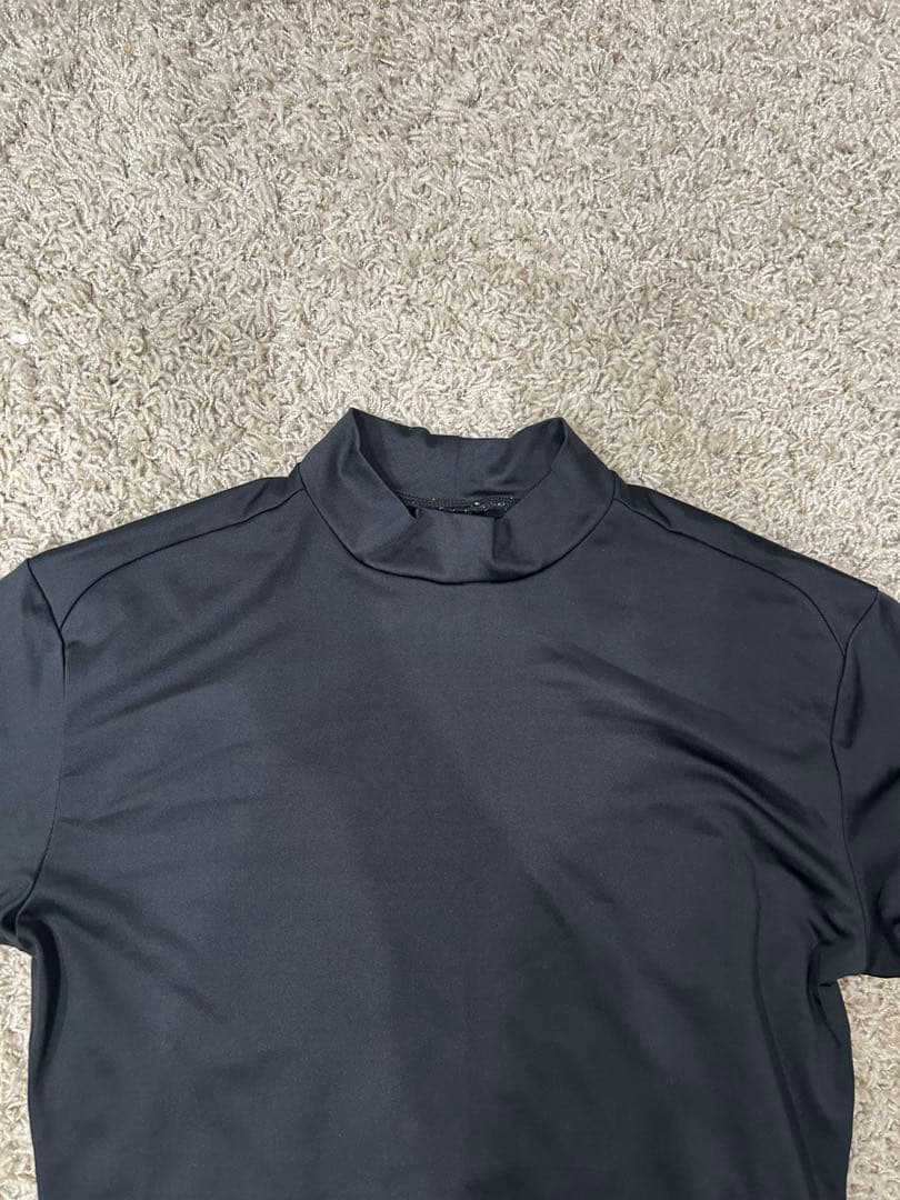 デサントゴルフ　ストレッチ天竺インナーシャツ【UVケア】　Mサイズ ブラック