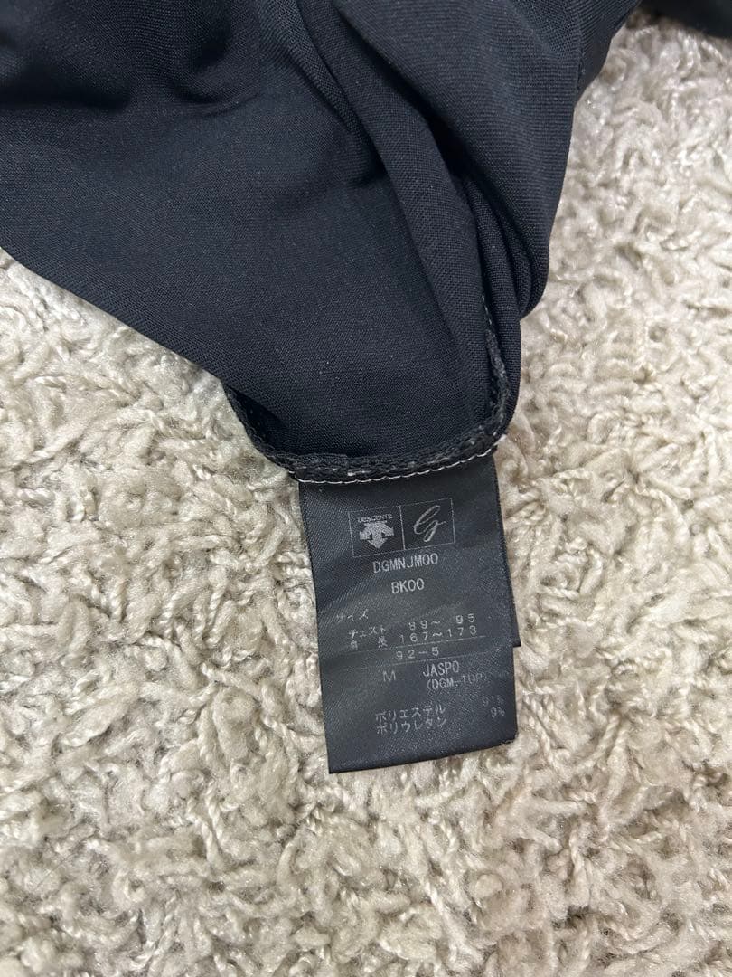 デサントゴルフ　ストレッチ天竺インナーシャツ【UVケア】　Mサイズ ブラック