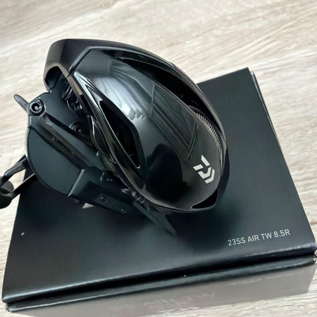 23SS AIR TW 8.5R ベイトリール 箱付き
