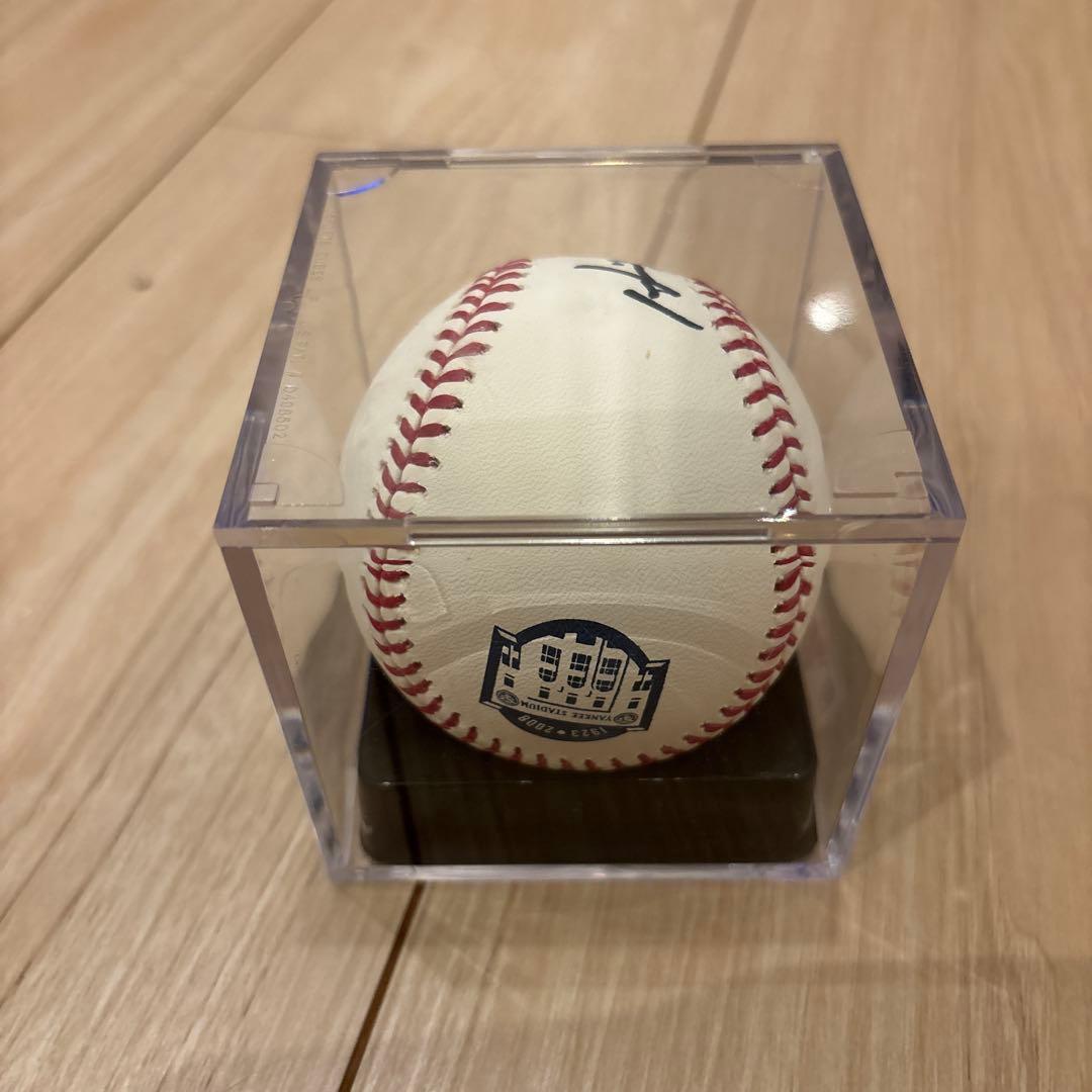 松井秀喜　直筆サイン入り公式野球 MLBロゴ付き